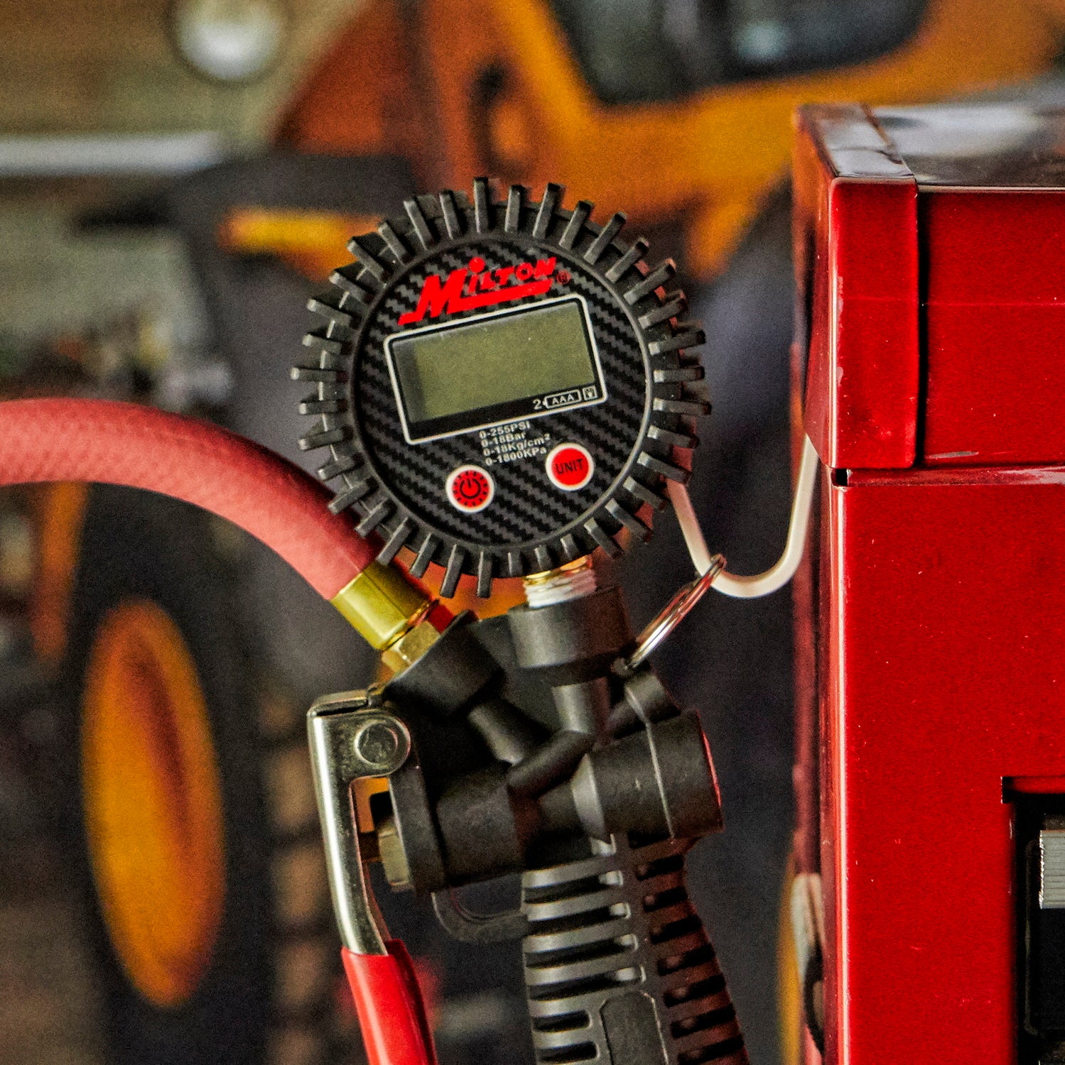 Pro Digital Tire Inflator/Pressure Pistol Grip Gauge, Classic Dual Head Chuck, 15